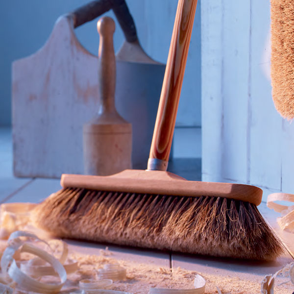 Cleaning Brushes & Tools