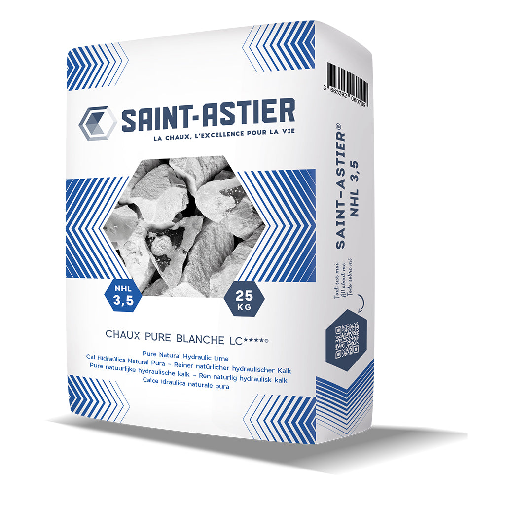 Saint-Astier NHL 3.5 lime packaging with blue labelling on a white background.